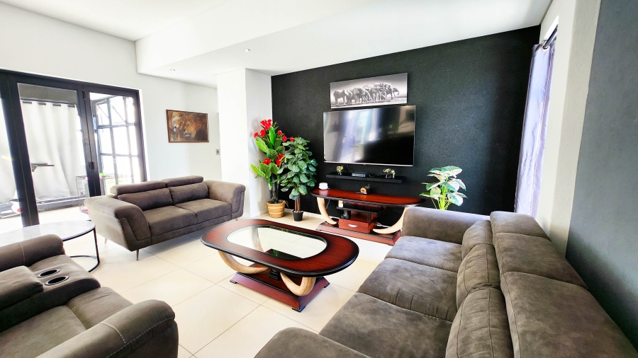 To Let 3 Bedroom Property for Rent in Sitari Country Estate Western Cape